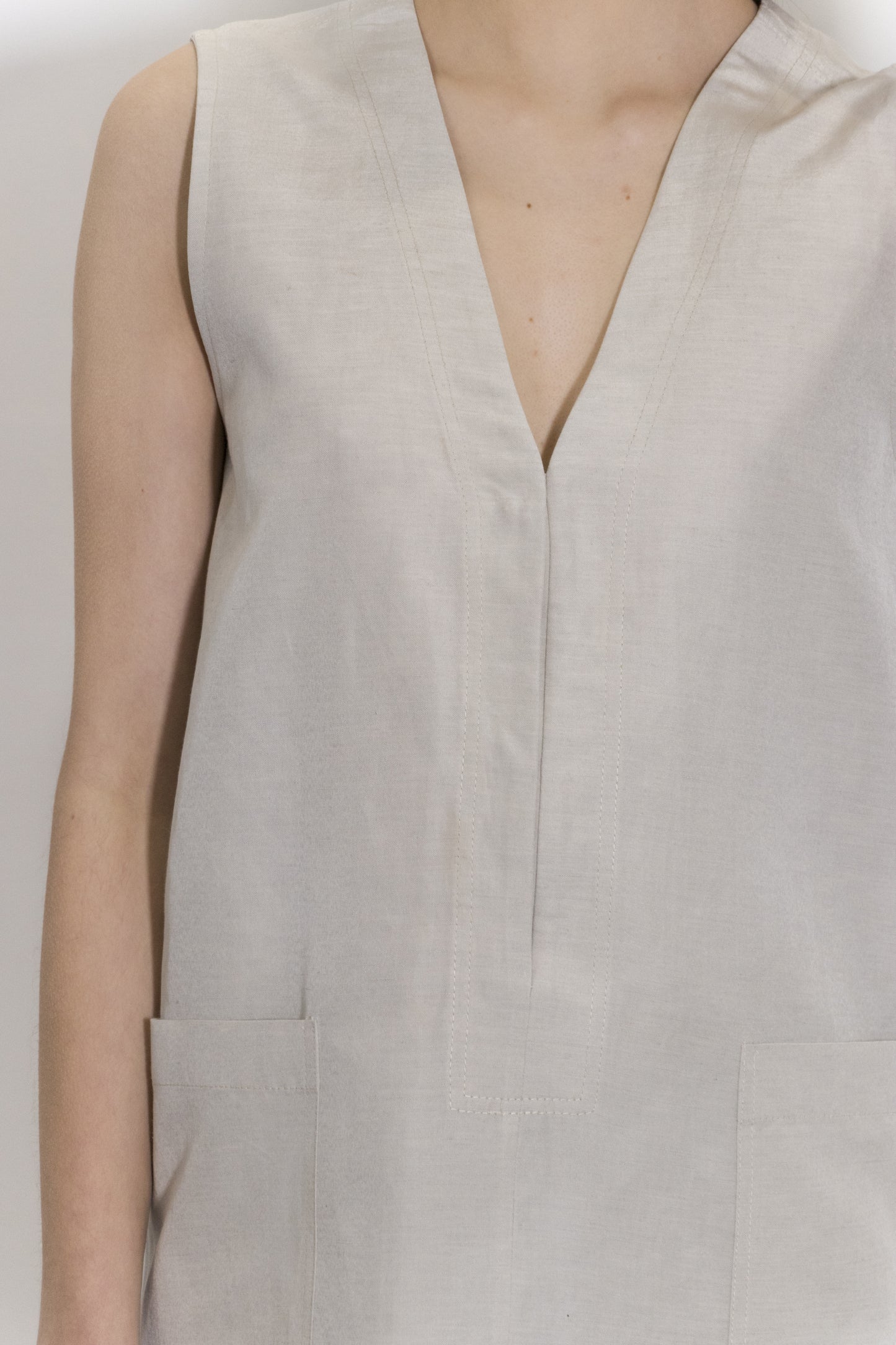 Lithium Silk Blend V-Neck Front Pocket Shift Dress