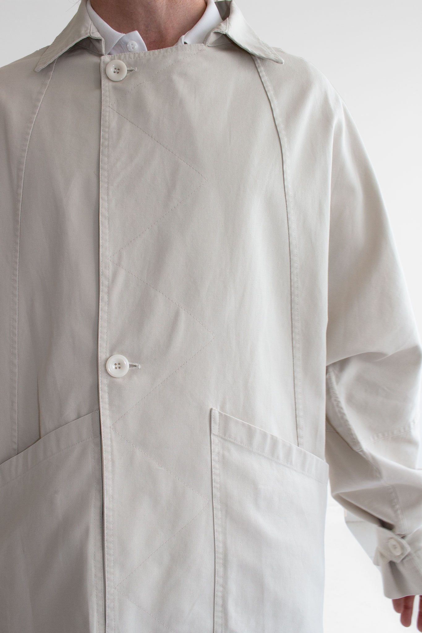 Gabardina de lona lavada con textura Macadamia
