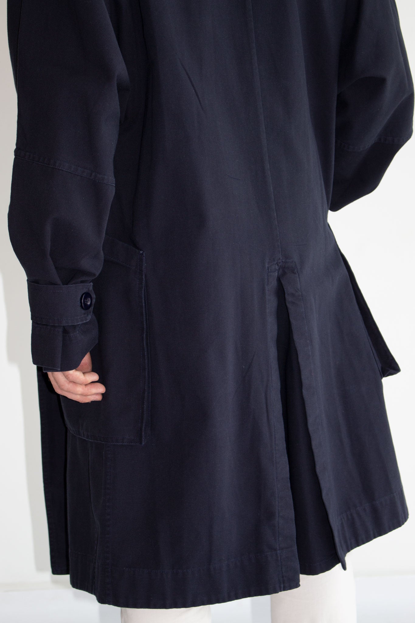 Gabardina de lona lavada con textura Macadamia