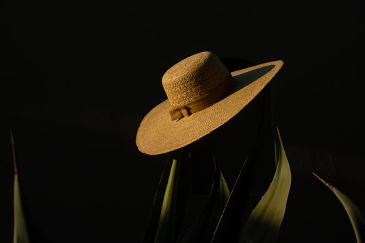 Sombrero de sol de yute